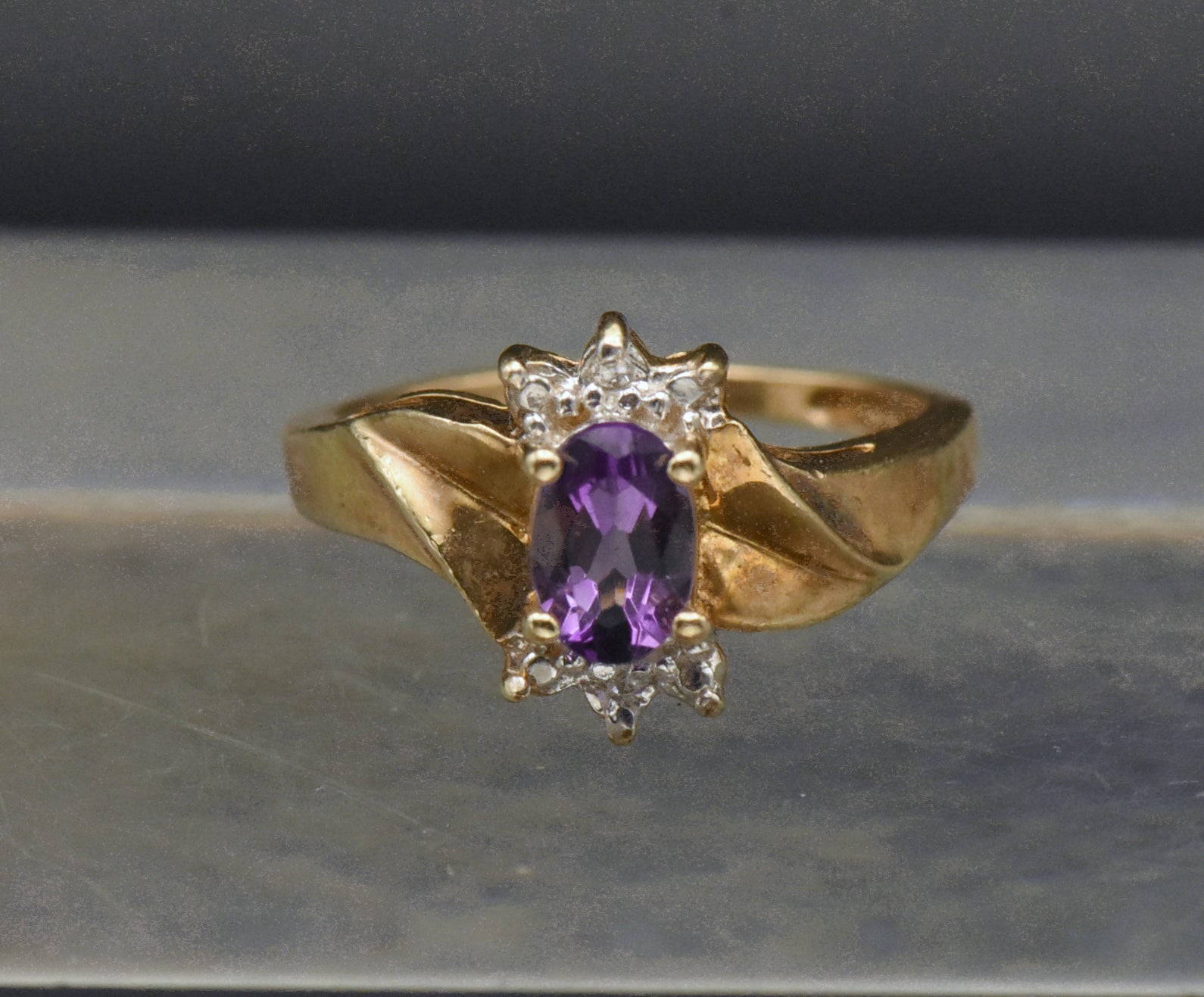 Vintage 10k Gold Amethyst and Diamonds Ring - Size 3