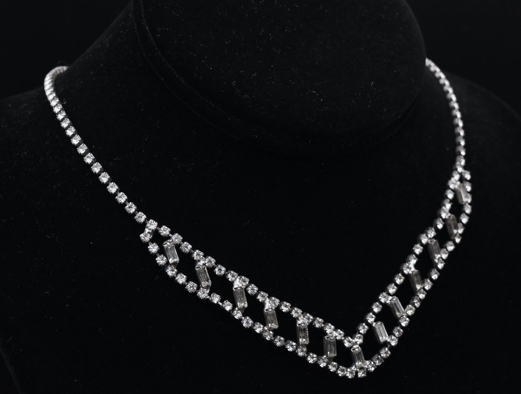 Vintage Silver Tone Rhinestone Bib Necklace - 16"