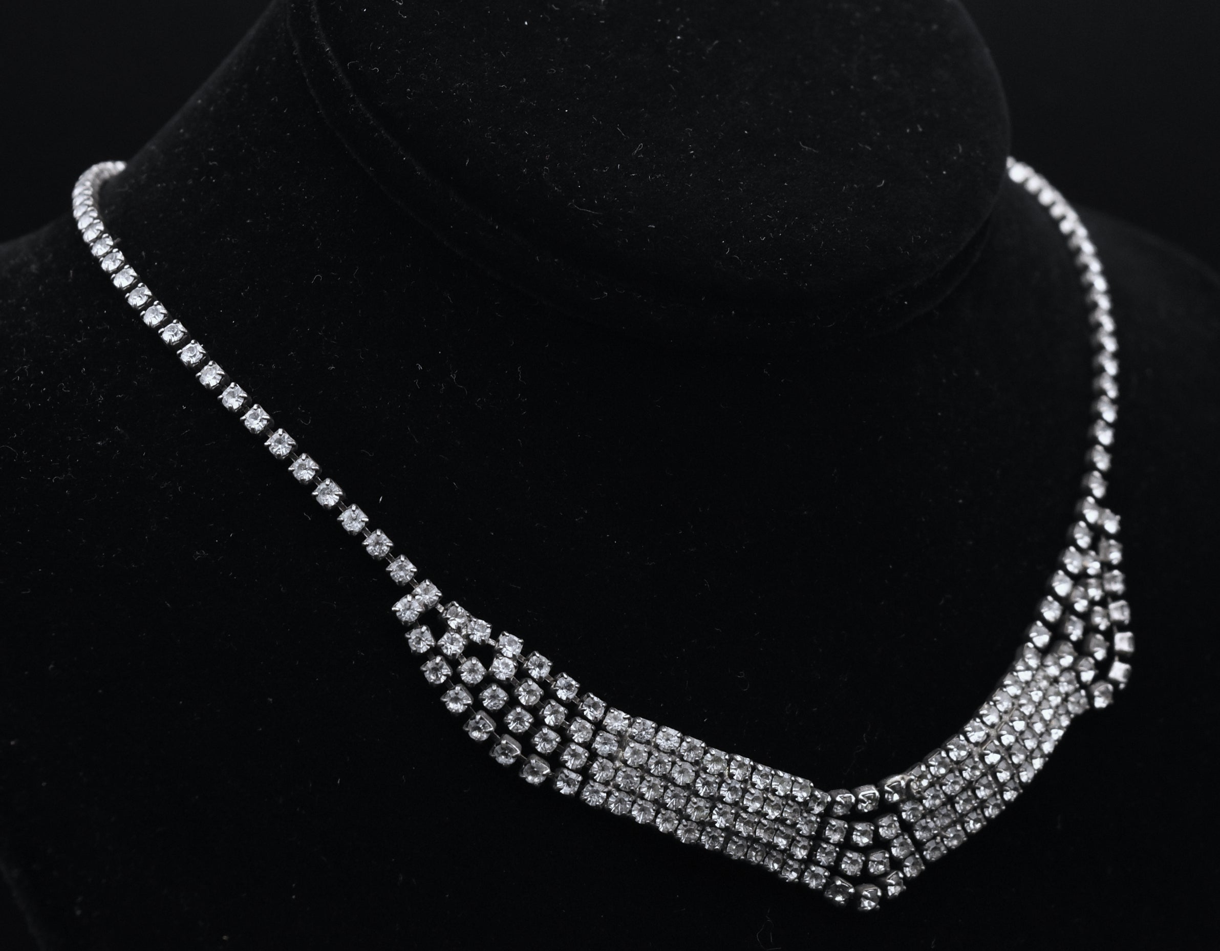 Vintage Silver Tone Rhinestone Bib Necklace - 16.25"