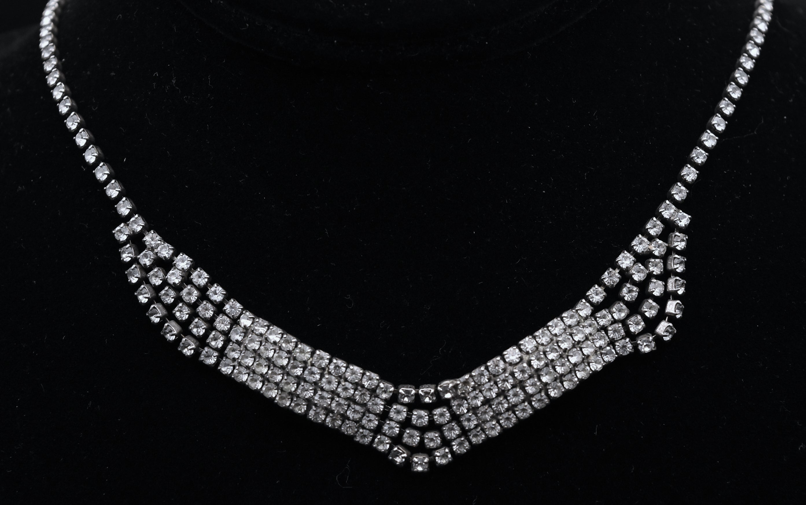 Vintage Silver Tone Rhinestone Bib Necklace - 16.25"
