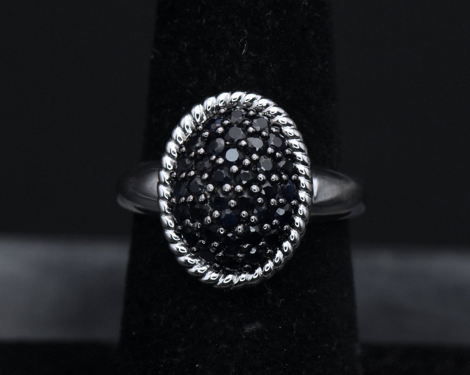 Vintage Blue Sapphire Sterling Silver Ring - Size 6.25