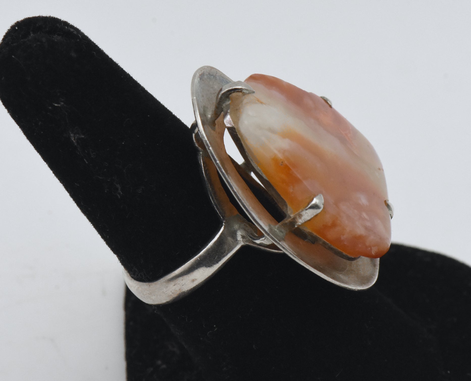 Vintage Handmade Carnelian Modern Design Silver Ring - Size 6.75