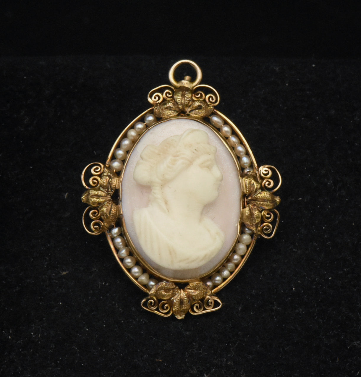 Vintage Handmade 14K Gold and Cultured Pearl Cameo Brooch/Pendant
