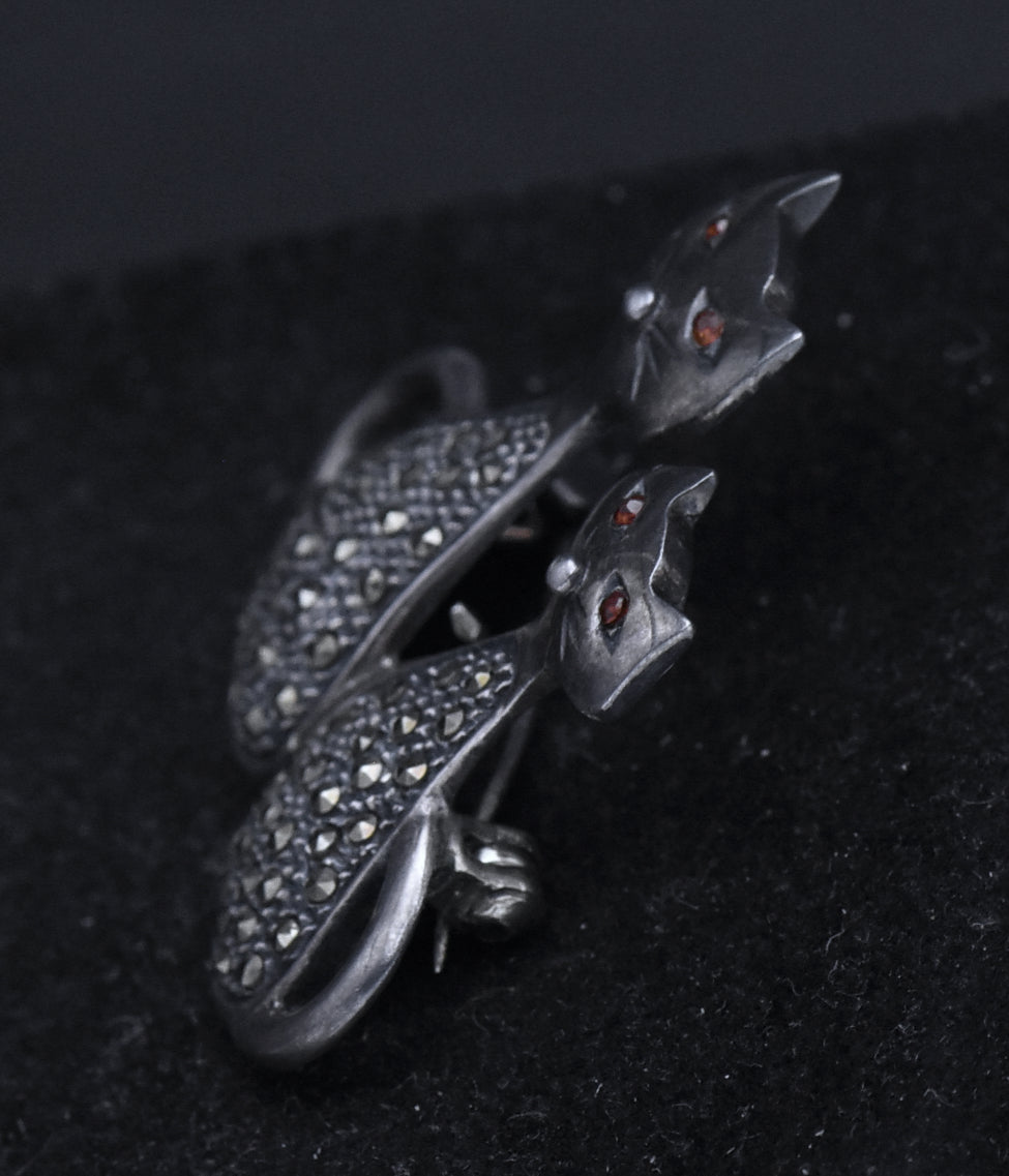 Vintage Sterling Silver and Marcasite Cats Brooch