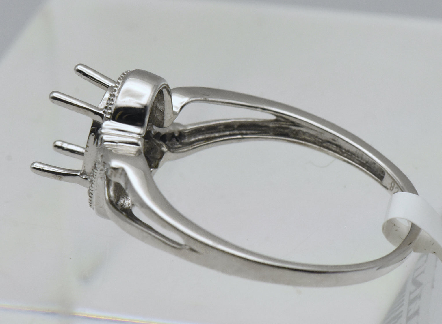 NOS Sterling Silver Diamonds 7x5mm Oval Semi-Mount Ring - Size 9