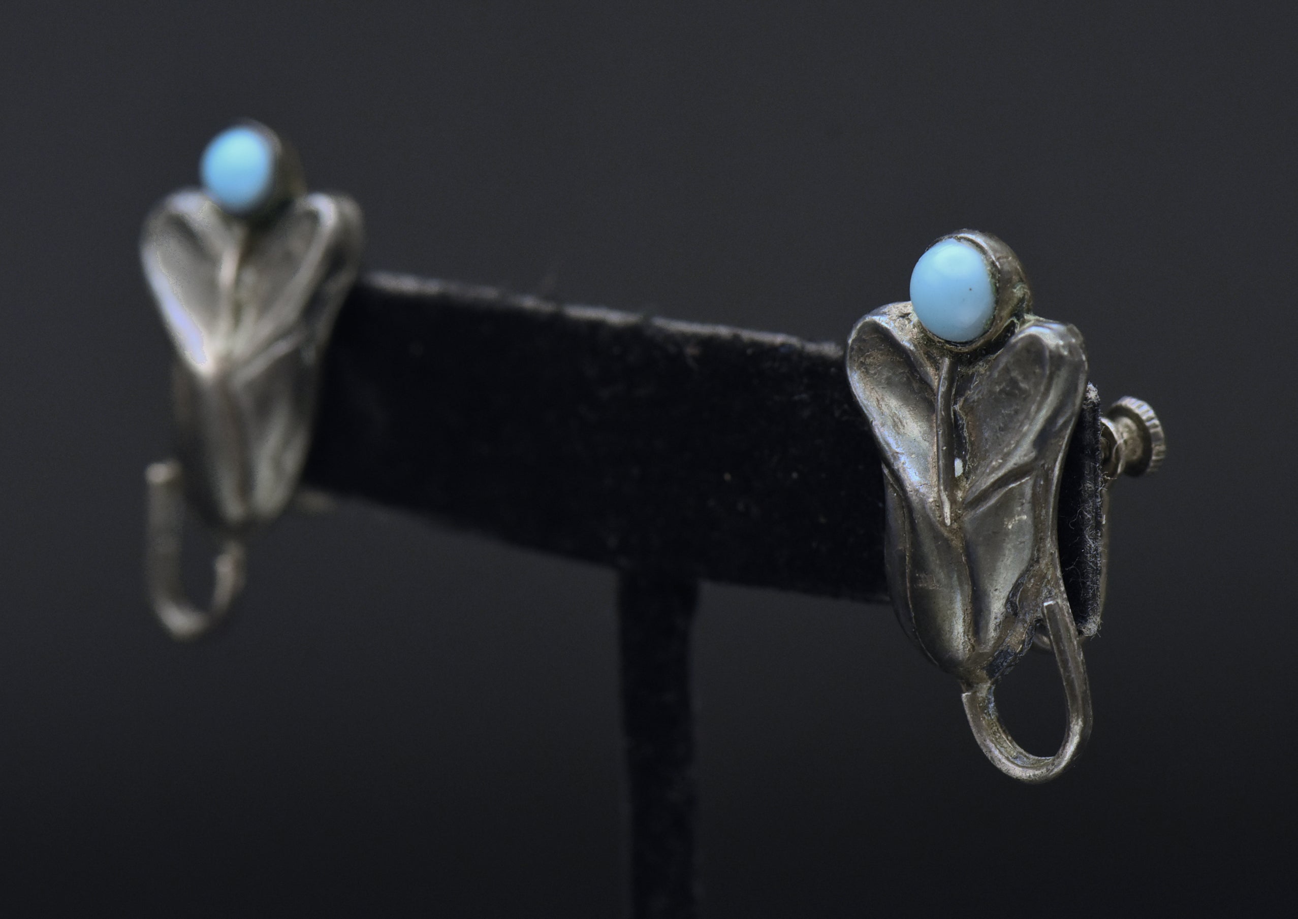 Vintage Handmade Sterling Silver Floral Screw Back Earrings