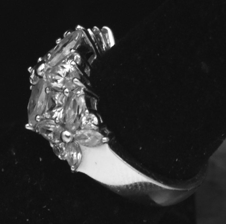 Diamonique - Sterling Silver Floral Design Cubic Zirconia Ring - Size 6.25