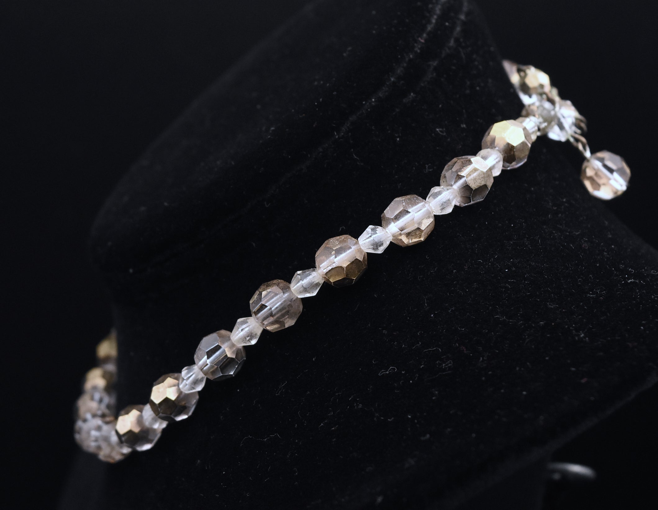 Vintage Faceted Glass Beaded Necklace - 15"