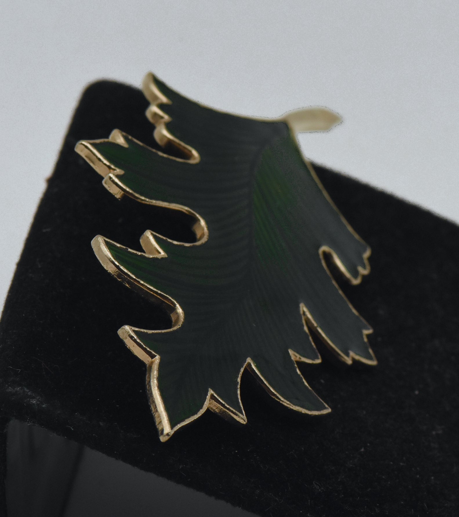 Vintage Gold Tone and Enamel Leaf Brooch