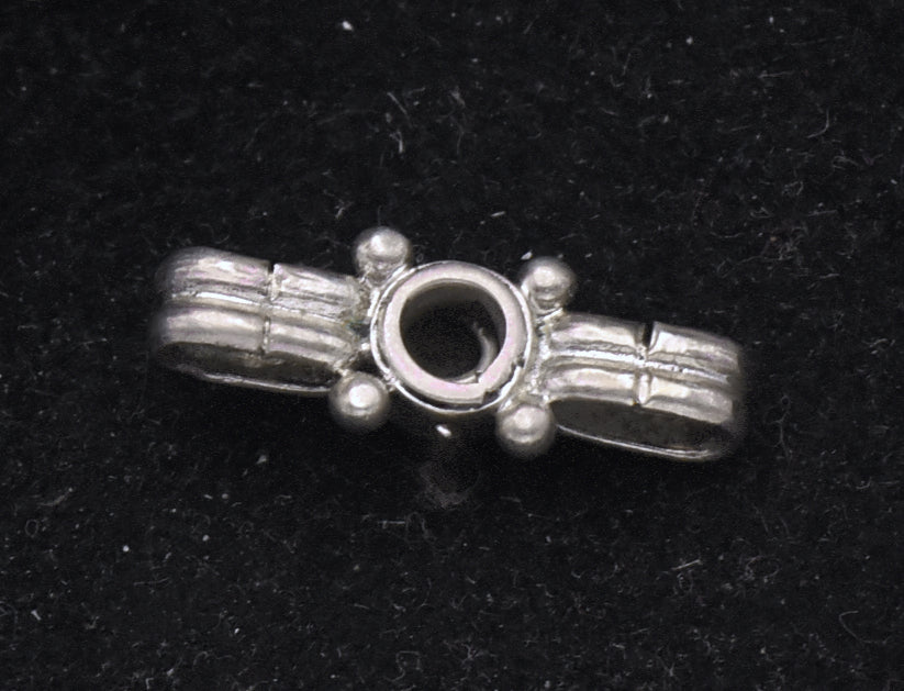 Vintage Handmade Sterling Silver Hematite Pendant