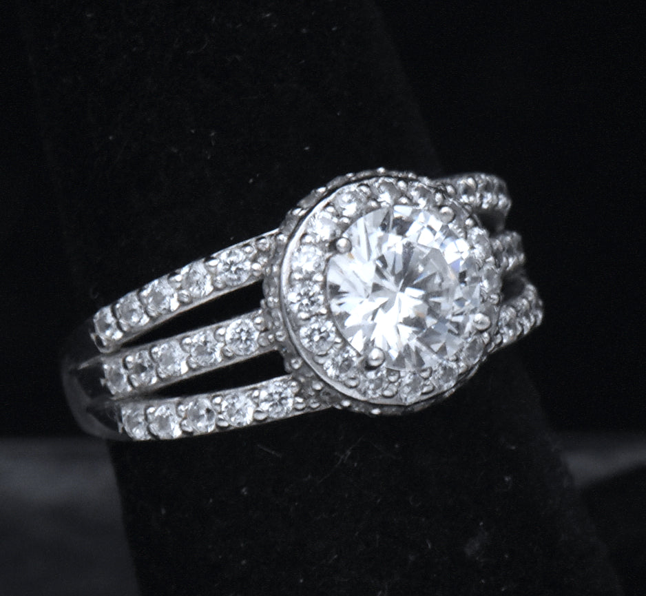 Sterling Silver Cubic Zirconia Halo Ring - Size 6
