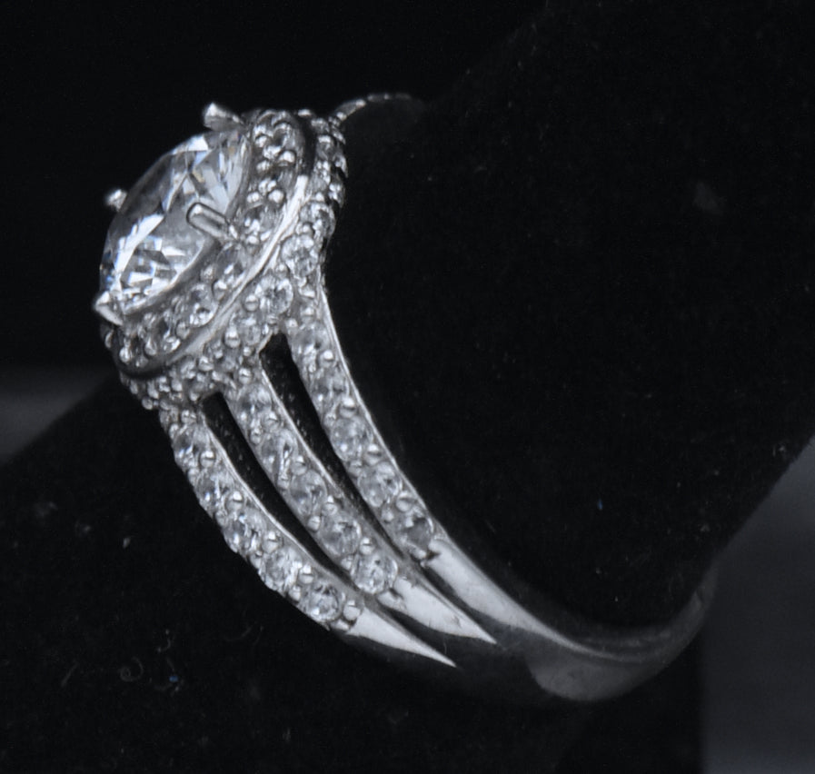 Sterling Silver Cubic Zirconia Halo Ring - Size 6