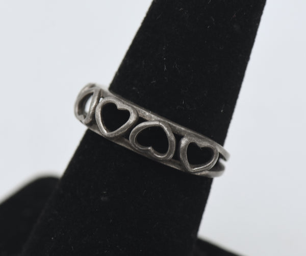 Vintage Handmade Sterling Silver Hearts Ring - Size 6.5
