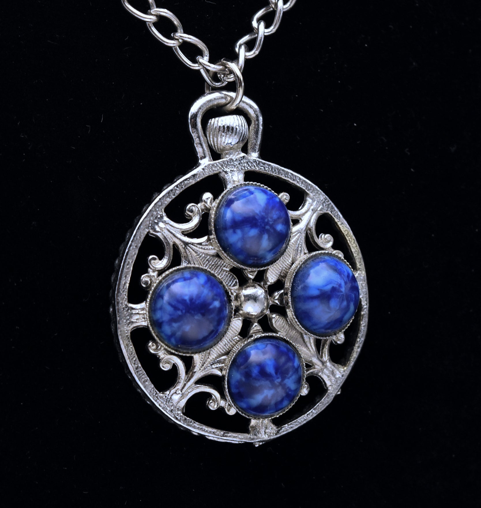 Vintage Faux Lapis Lazuli Silver Tone Pendant Chain Necklace - 20.5"