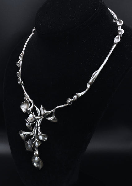 Stunning Vintage Sterling Silver and Pearl Calla Lily Necklace and Earrings Set