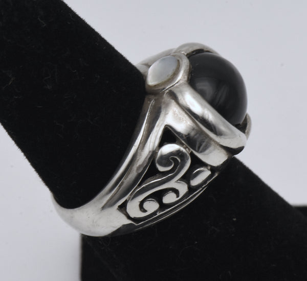 Vintage Black Onyx and Mother of Pearl Sterling Silver Ring - Size 5