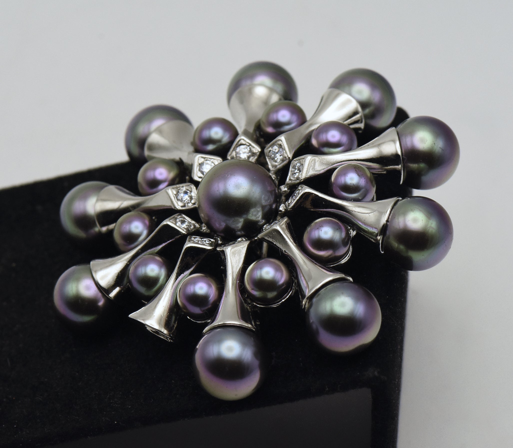 Majorica - Vintage Sterling Silver Faux Pearl and Cubic Zirconia Brooch - AS IS
