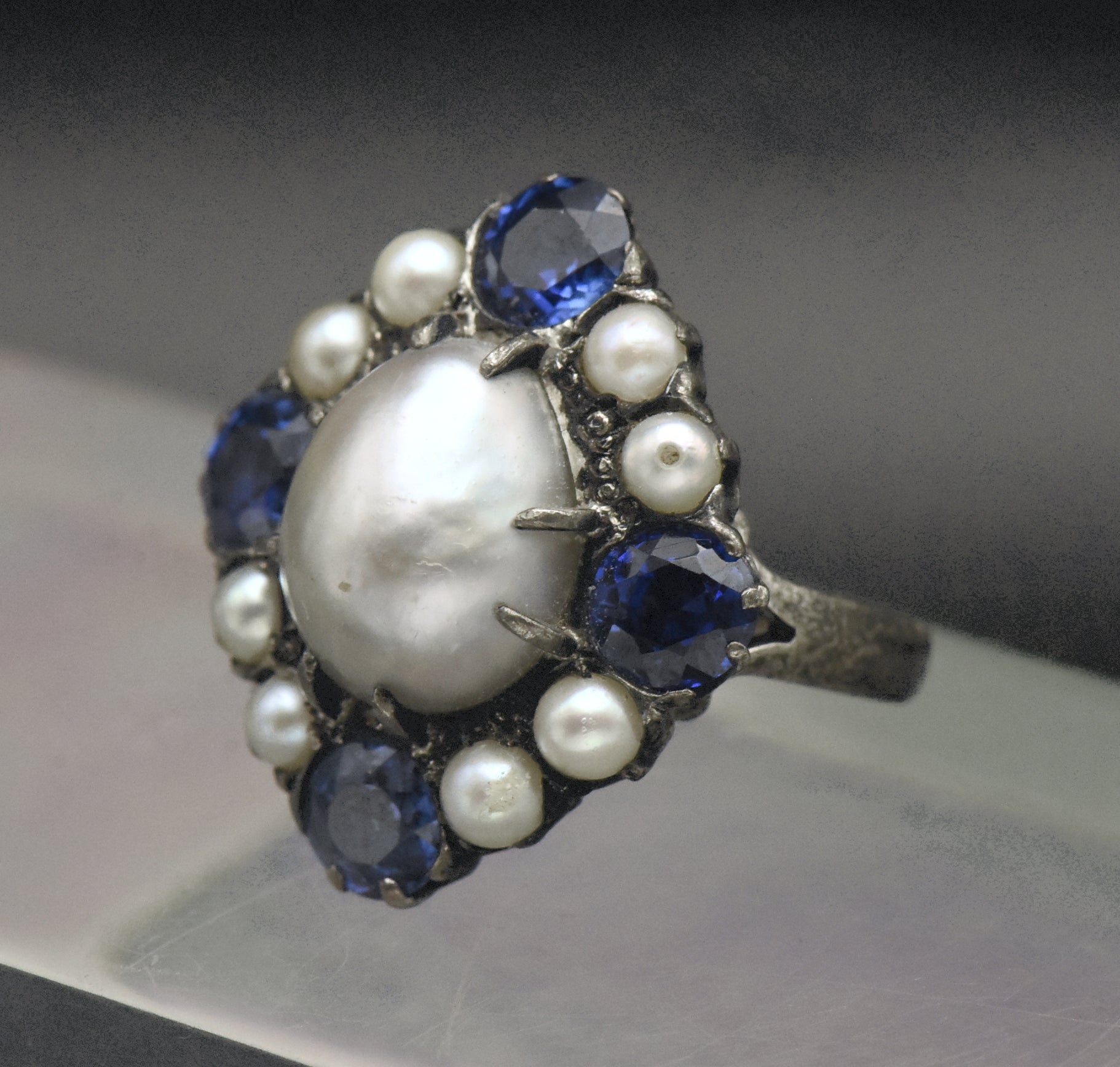 Vintage Culured Pearls and Synthetic Sapphires Sterling Silver Ring - Size 5.5