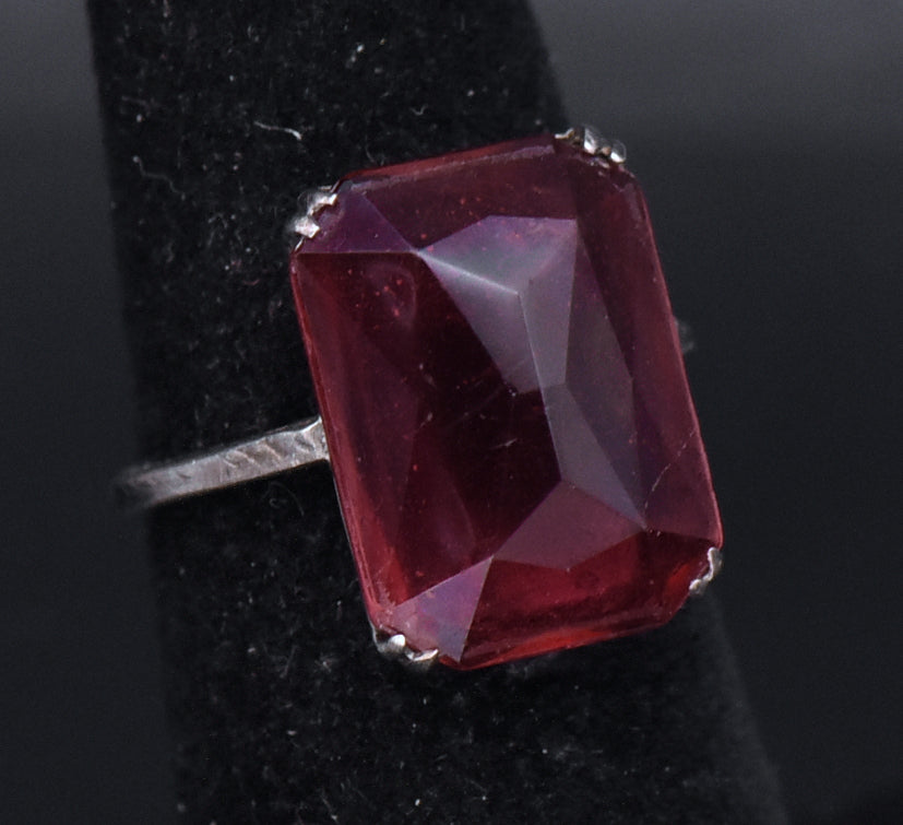 Vintage Sterling Silver Imitation Ruby Ring - Size 5