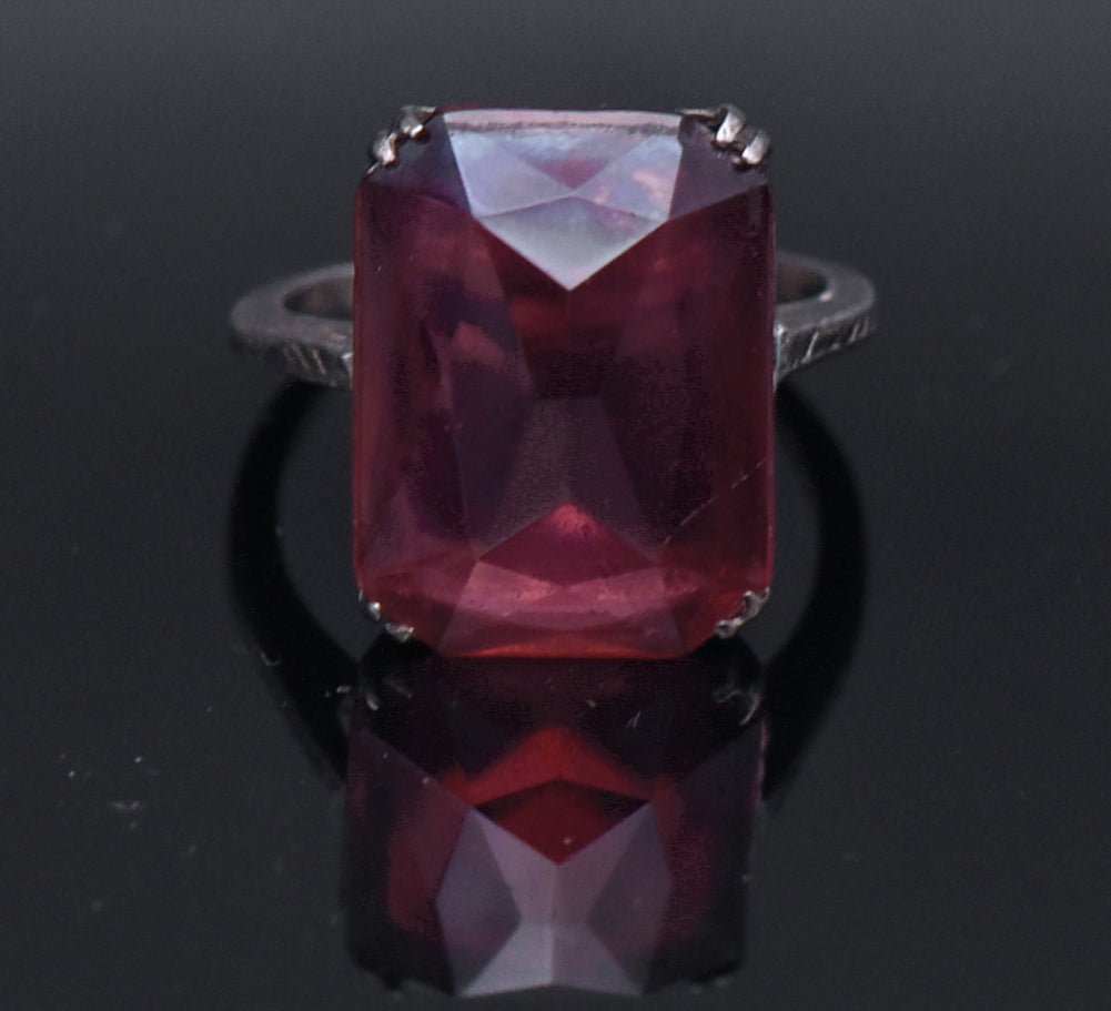 Vintage Sterling Silver Imitation Ruby Ring - Size 5