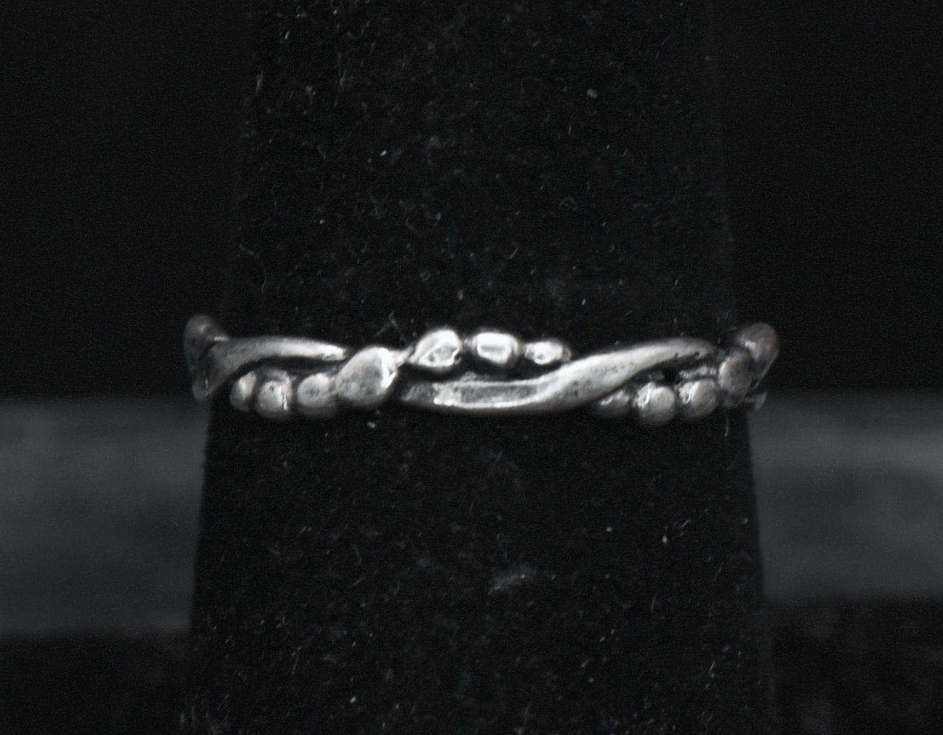 Vintage Sterling Silver Band - Size 7