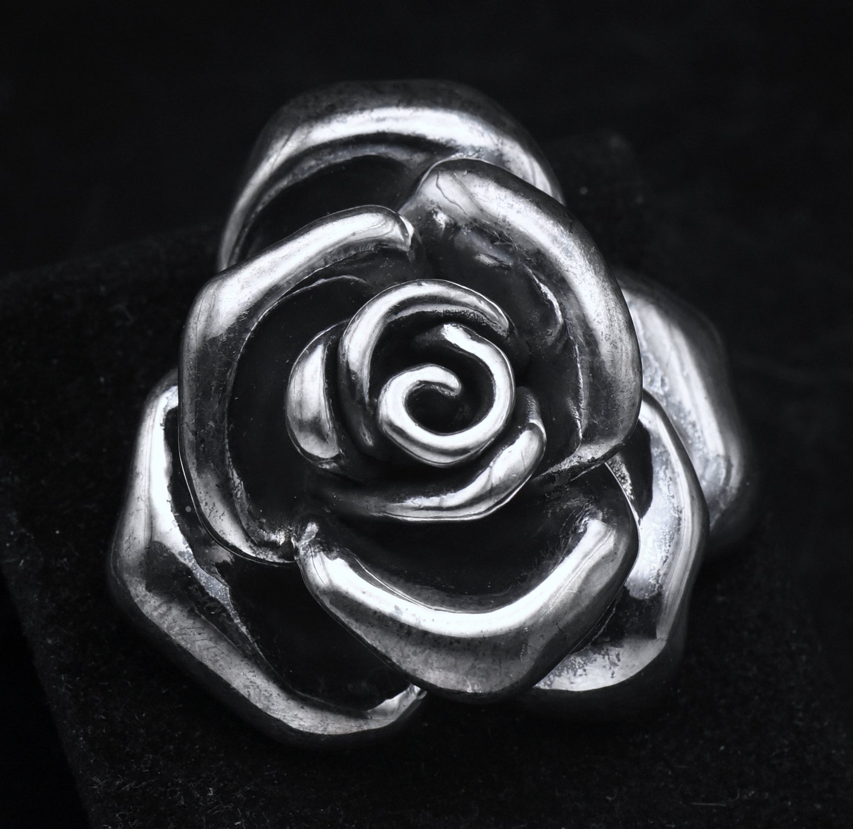 Vintage Sterling Silver Sculptural Rose Brooch/Pendant