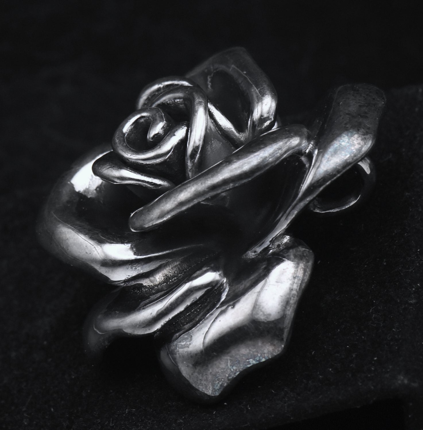 Vintage Sterling Silver Sculptural Rose Brooch/Pendant