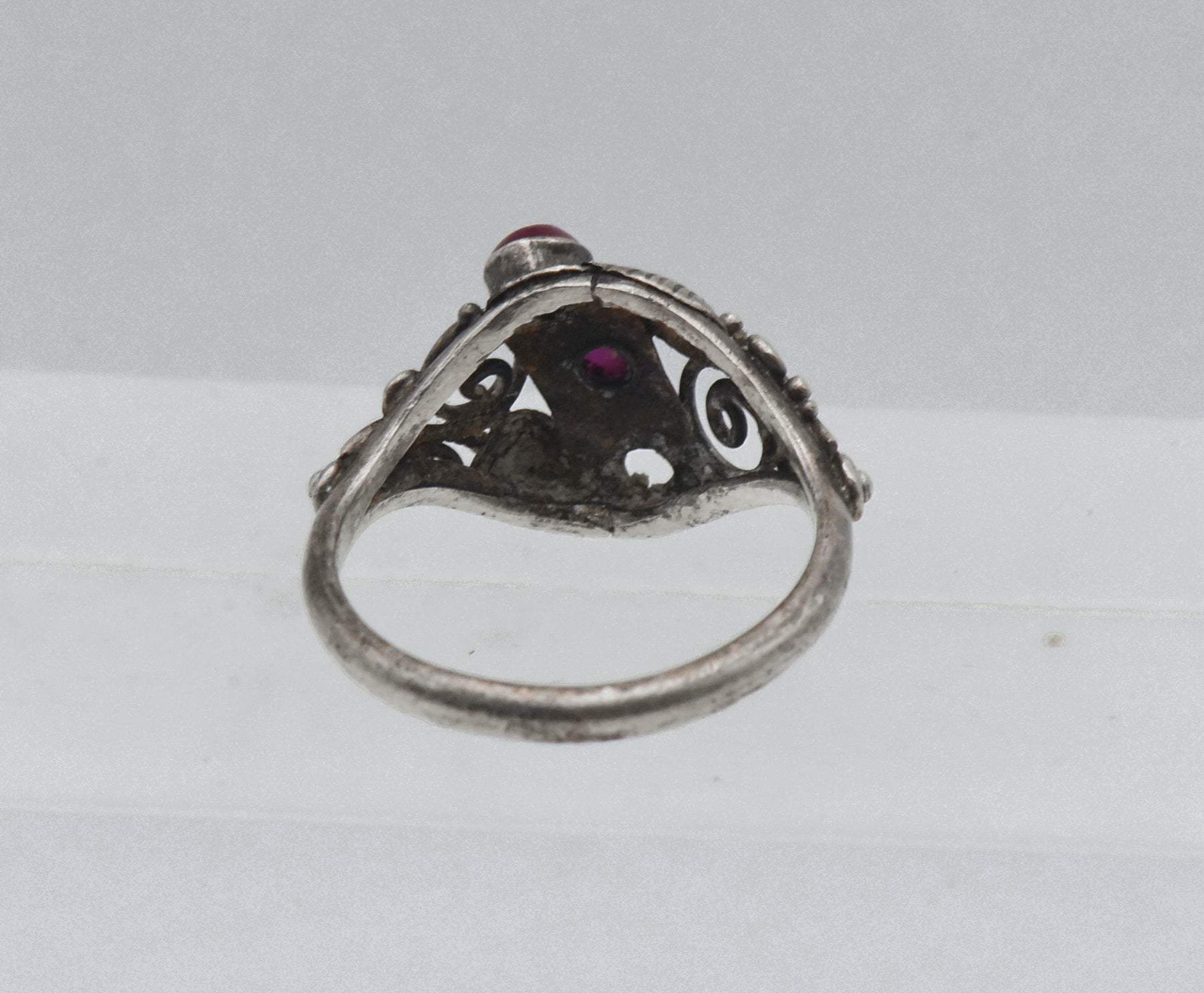Vintage Handmade Sterling Silver and Ruby Art Nouveau Style Ring - Size 6.25