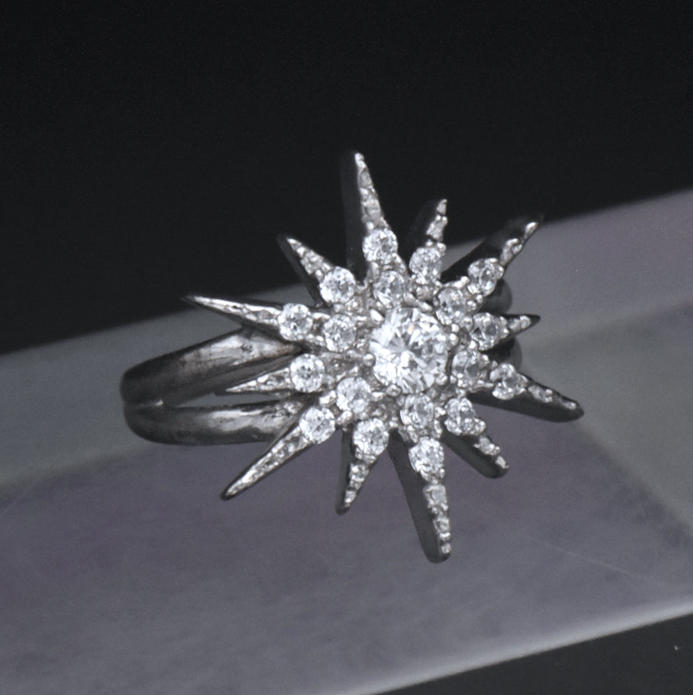 Sterling Silver Starburst Design Cubic Zirconia Ring - Size 6.25