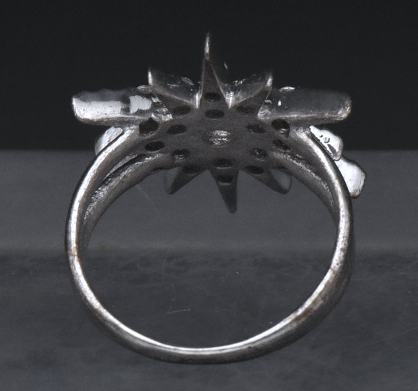 Sterling Silver Starburst Design Cubic Zirconia Ring - Size 6.25