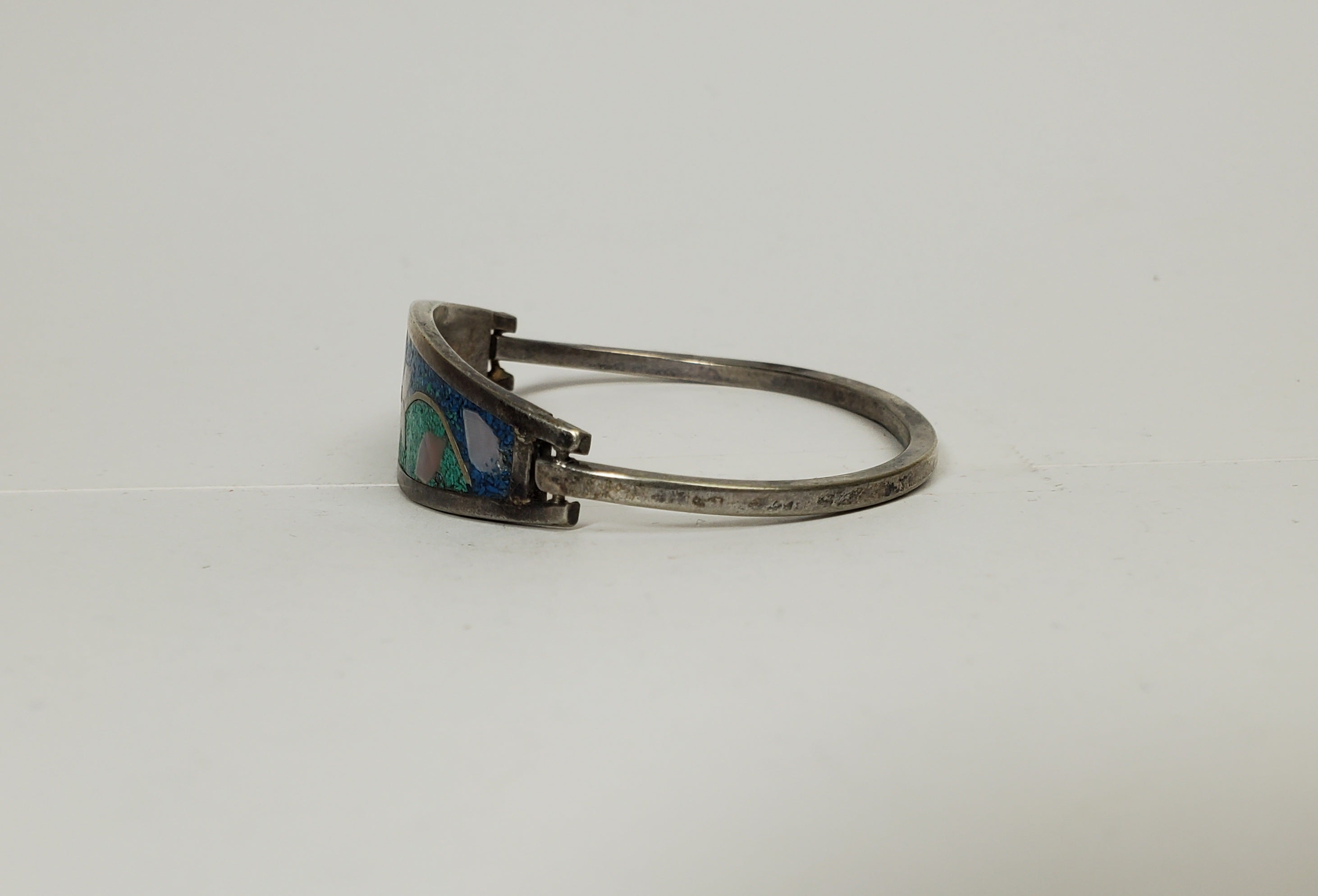 Vintage Floral Inlaid Hinged Bangle Bracelet