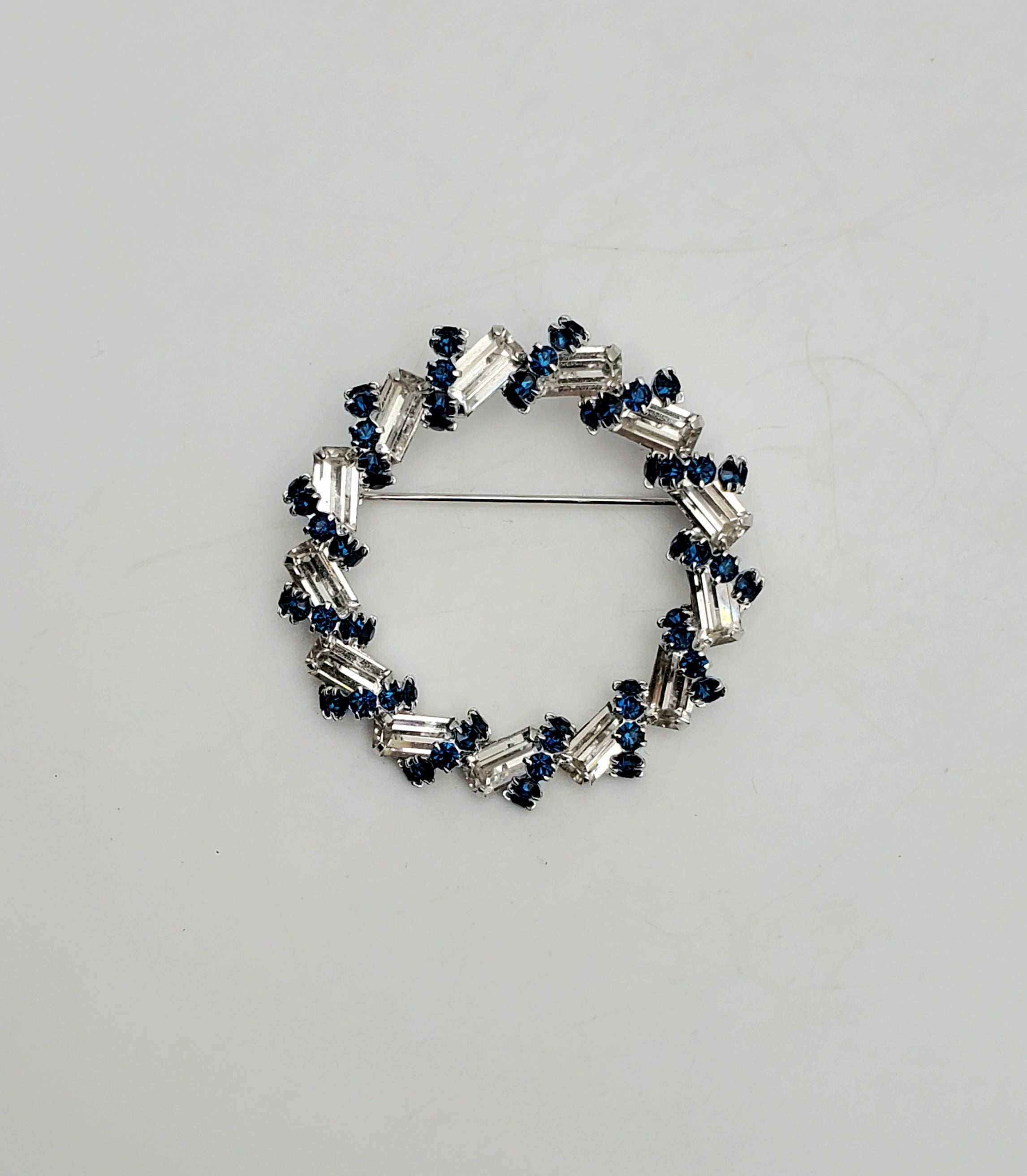 Vintage Silver Tone Rhinestone Wreath Brooch