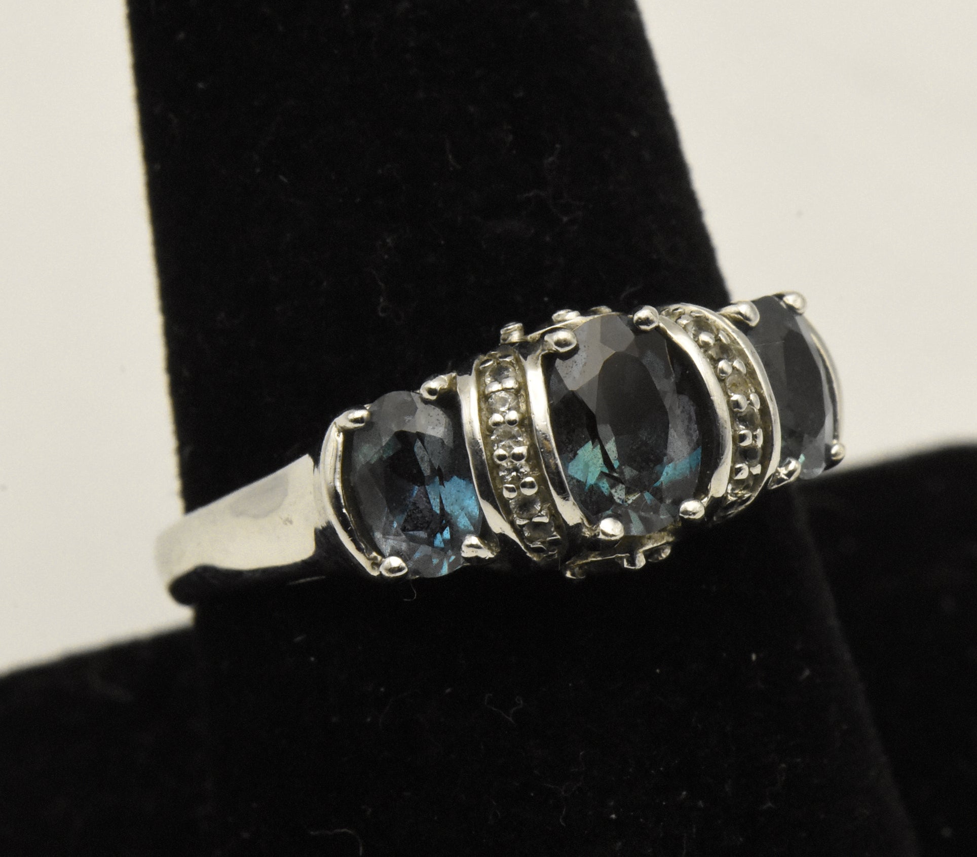 Vintage Sterling Silver Synthetic Color Change Sapphire and Topaz Ring - Size 9