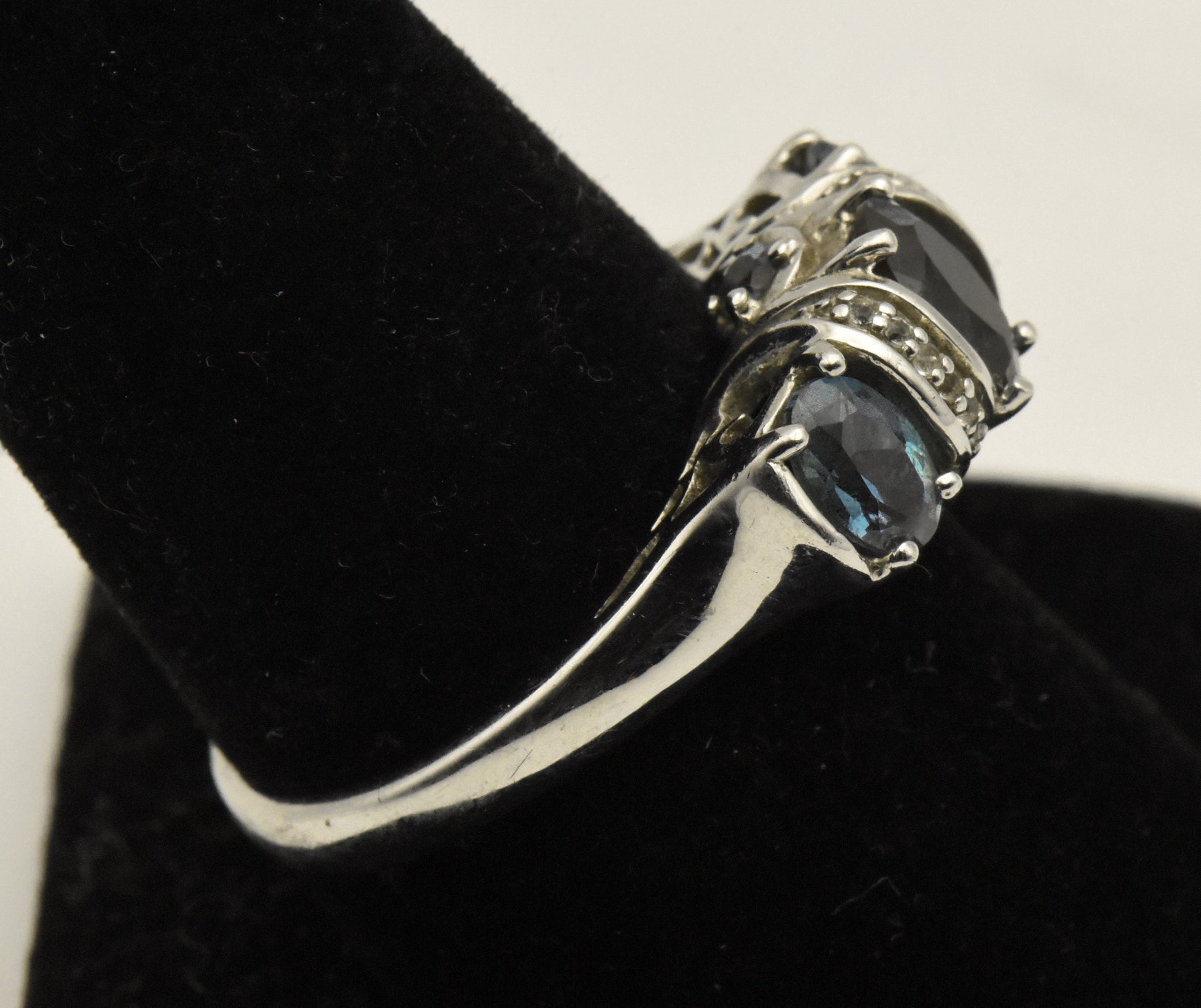 Vintage Sterling Silver Synthetic Color Change Sapphire and Topaz Ring - Size 9