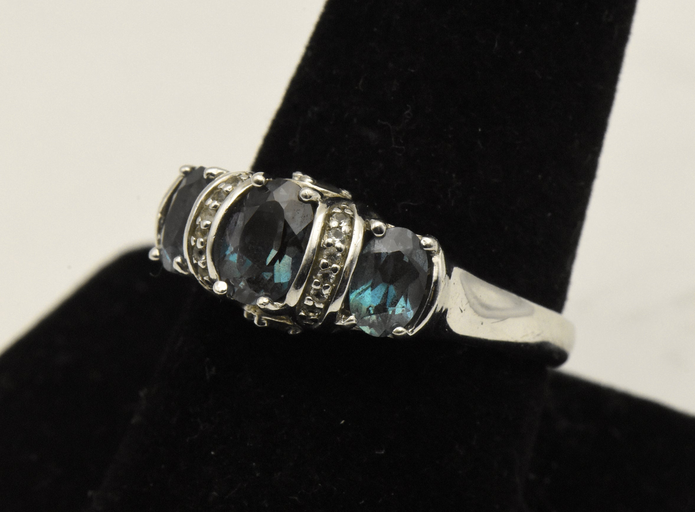 Vintage Sterling Silver Synthetic Color Change Sapphire and Topaz Ring - Size 9
