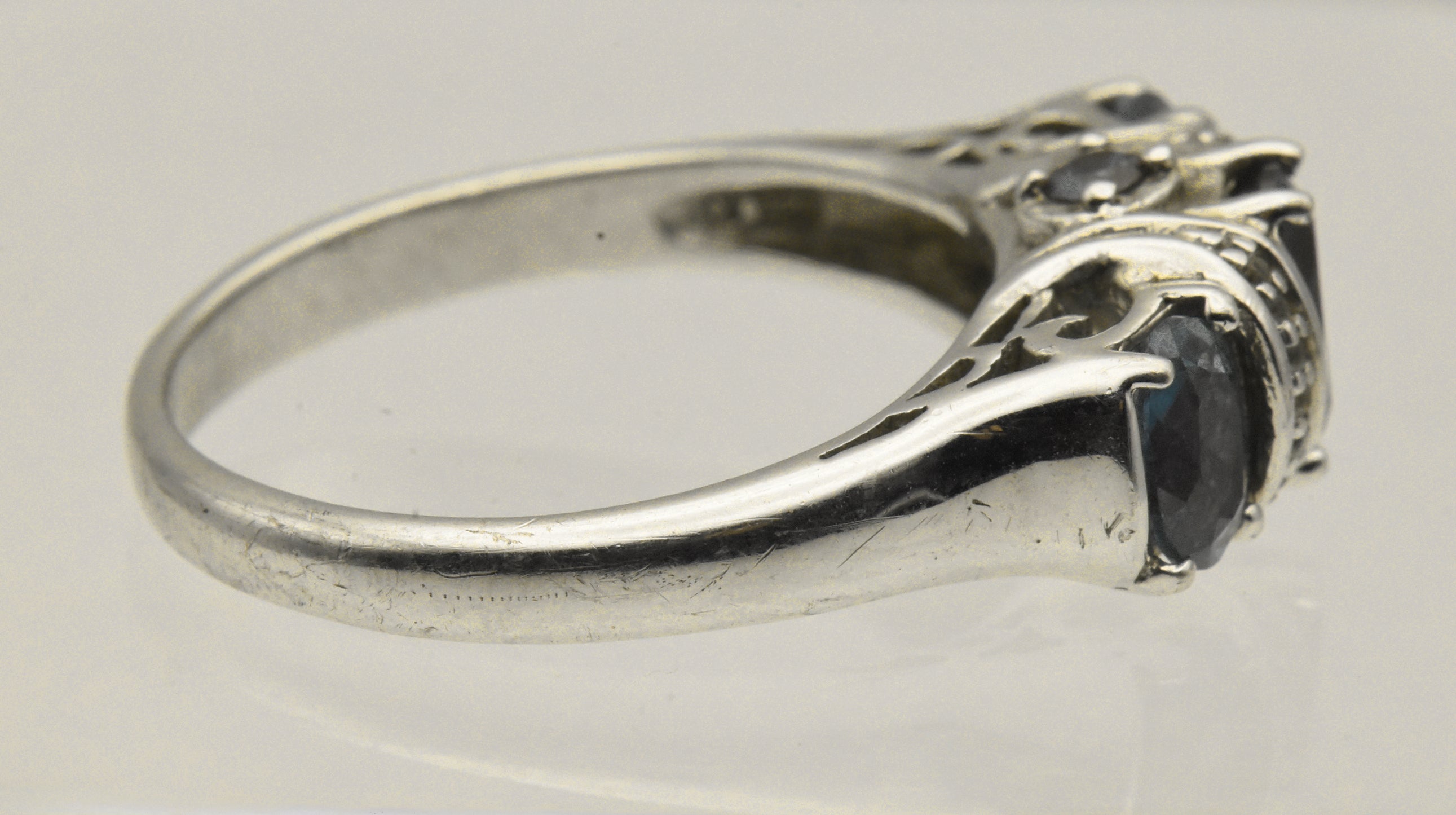 Vintage Sterling Silver Synthetic Color Change Sapphire and Topaz Ring - Size 9