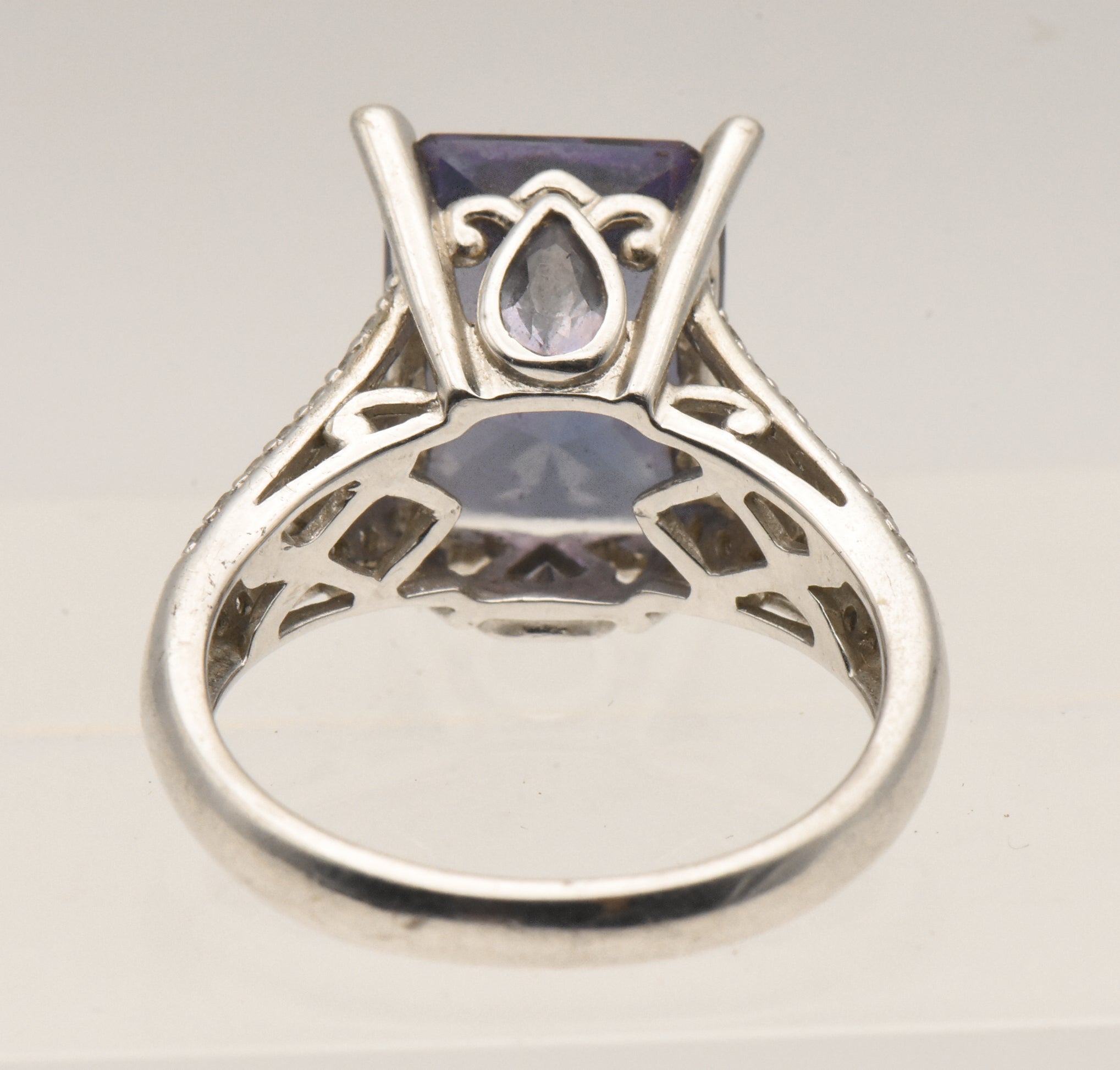 Vintage Sterling Silver Synthetic Color Change Sapphire Ring - Size 9