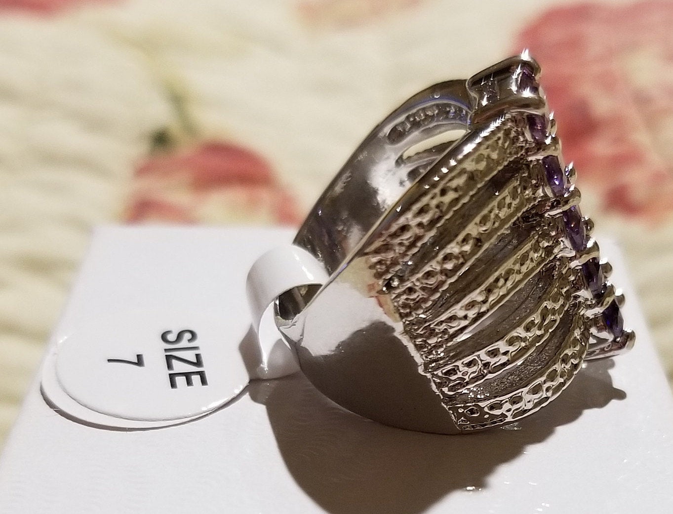Sterling Silver Finger Ring with Imitation Amethyst - Size 7