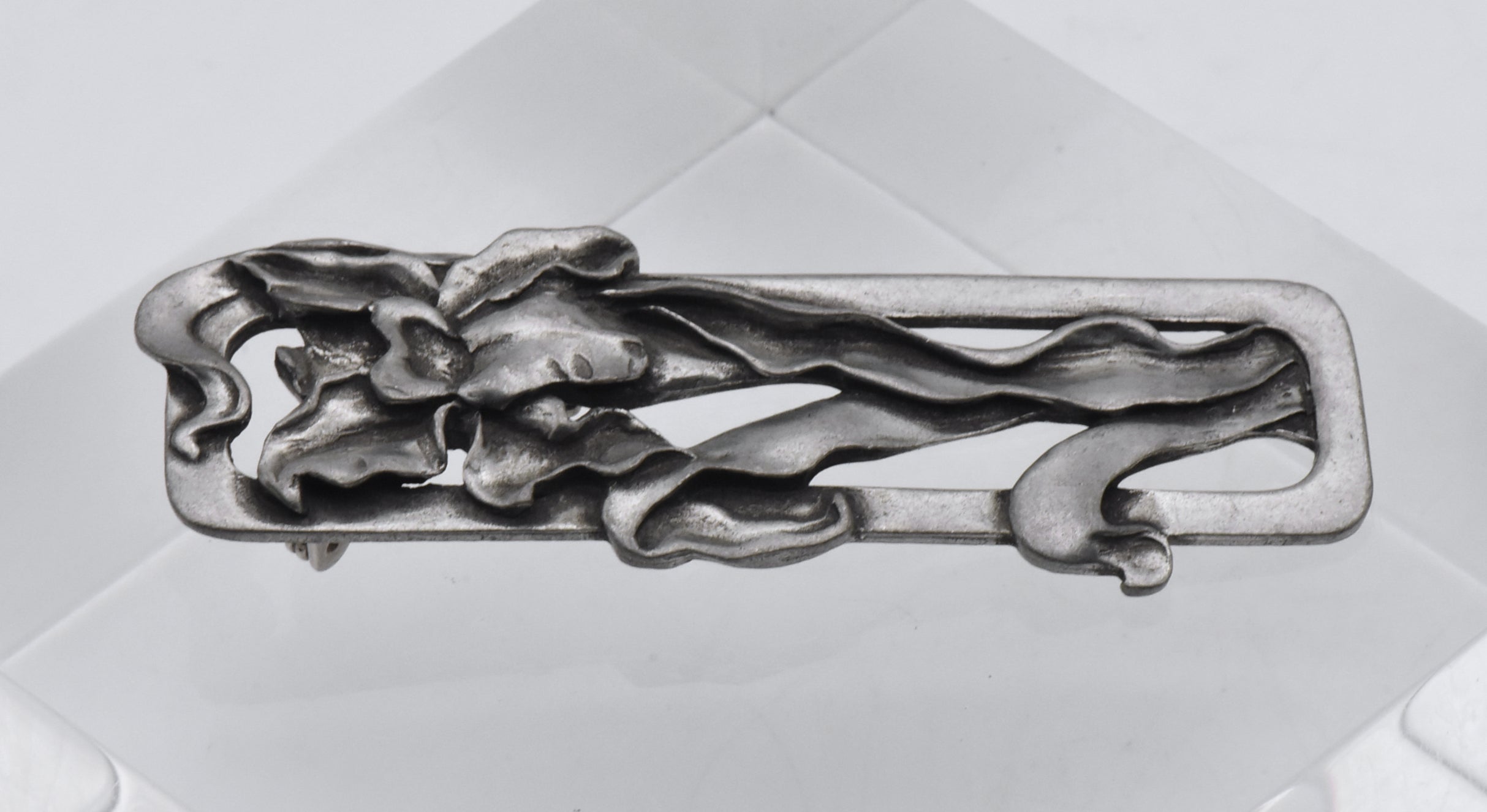 Seagull Pewter - Vintage Pewter Iris Flower Brooch
