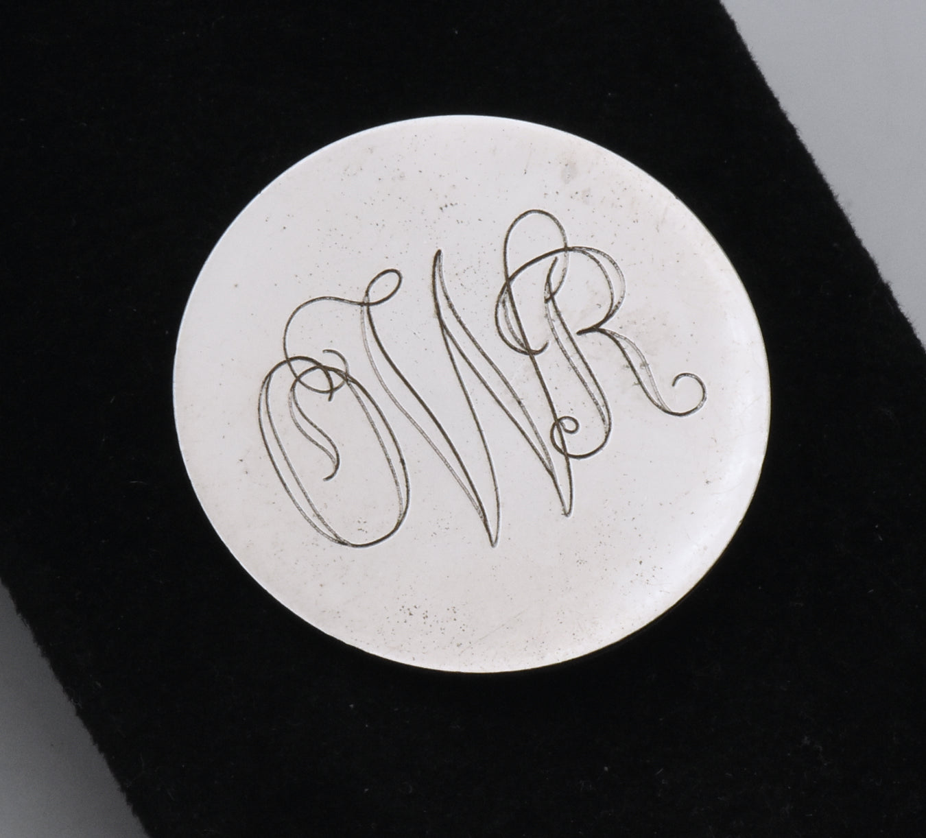 Wells - Vintage Sterling Silver Engraved Monogram Brooch