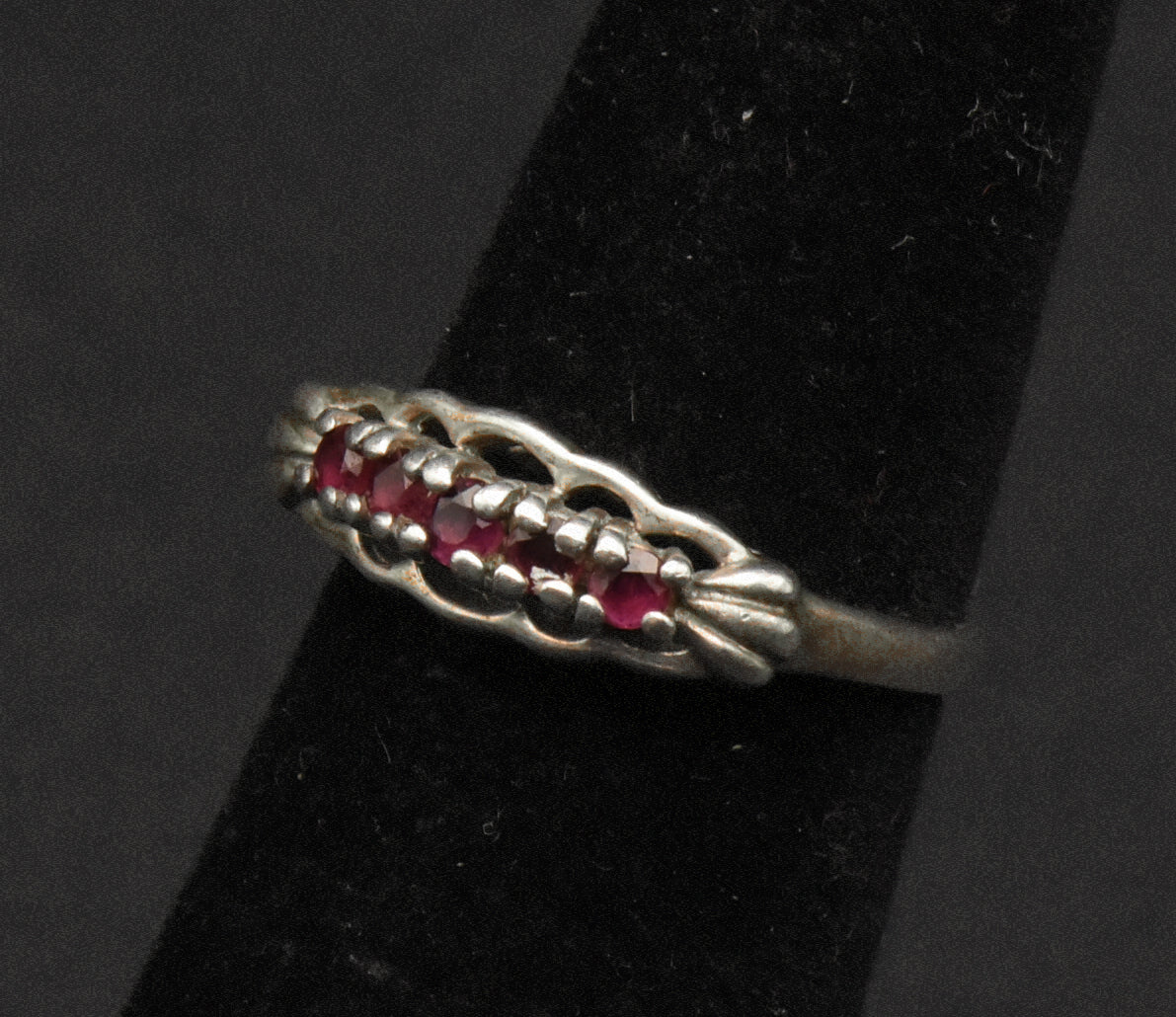 Vintage Sterling Silver and Rubies Ring - Size 4.25