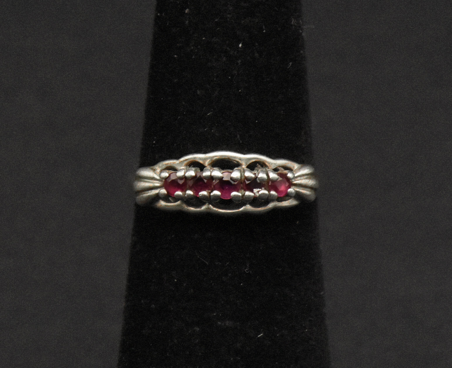 Vintage Sterling Silver and Rubies Ring - Size 4.25