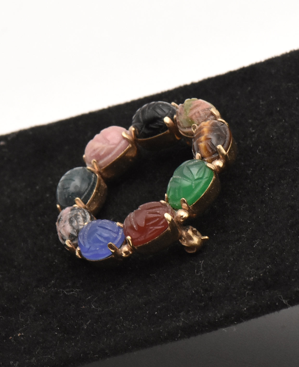 Van Dell - Vintage 12K Gold Filled Carved Gemstone Scarab Beetle Brooch