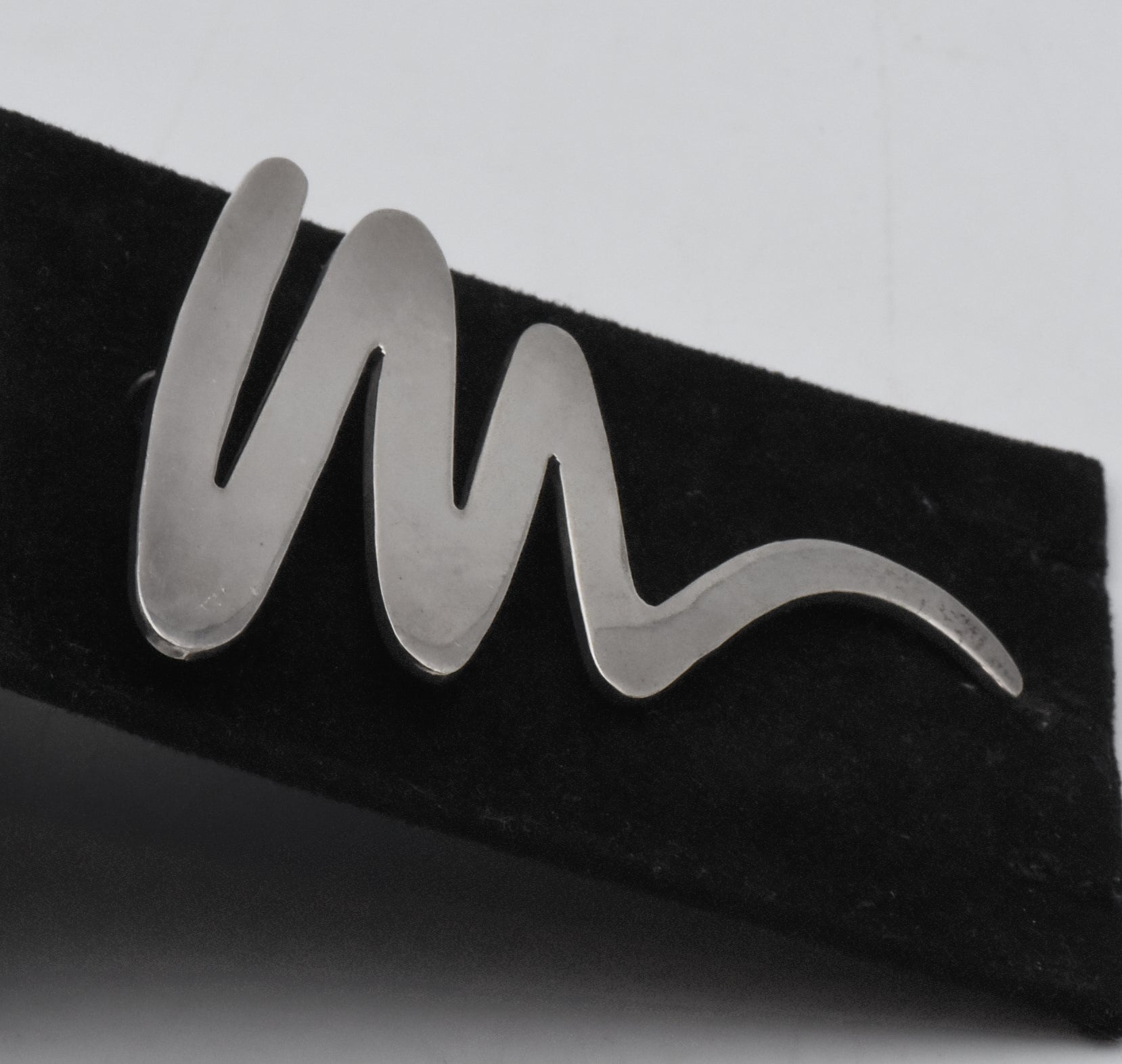 Vintage Handmade Sterling Silver Zig-Zag Brooch/Pendant