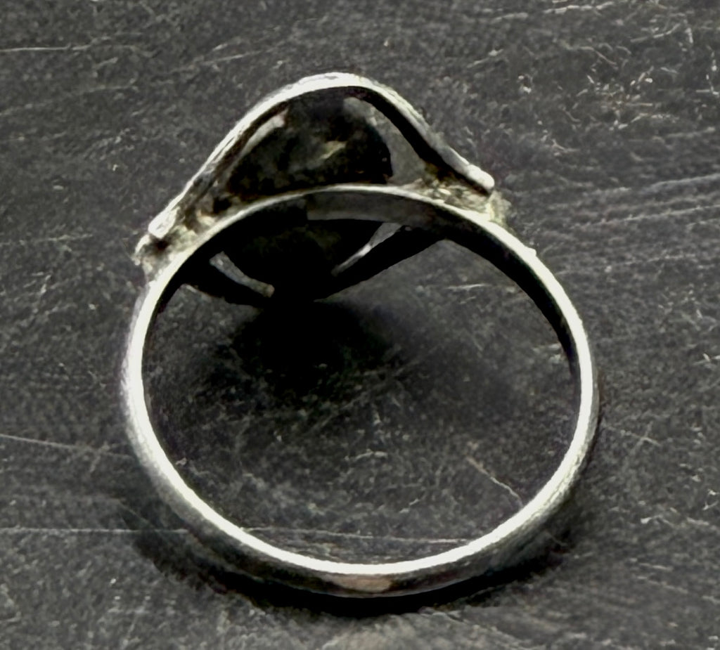 Vintage Sterling Silver Virgin Mary Ring - Size 6