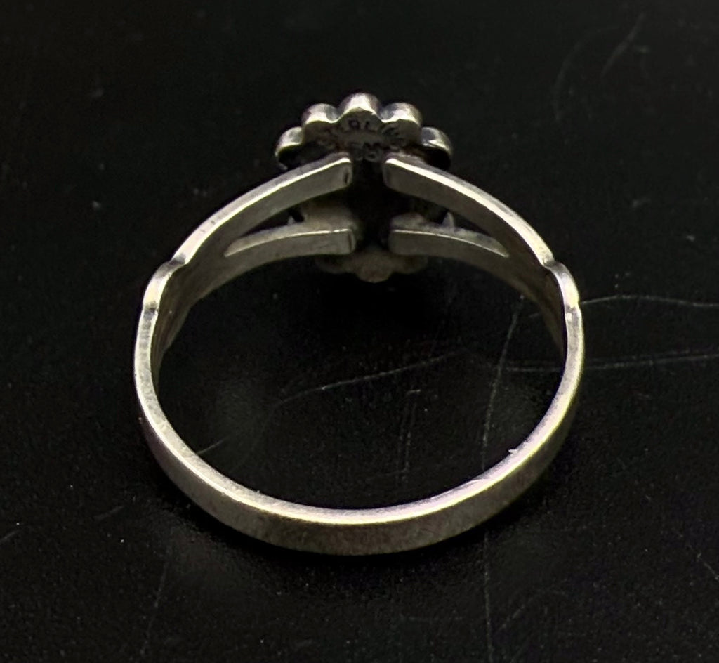 Wheeler Mfg - Vintage Sterling Silver and Hematite Ring - Size 7