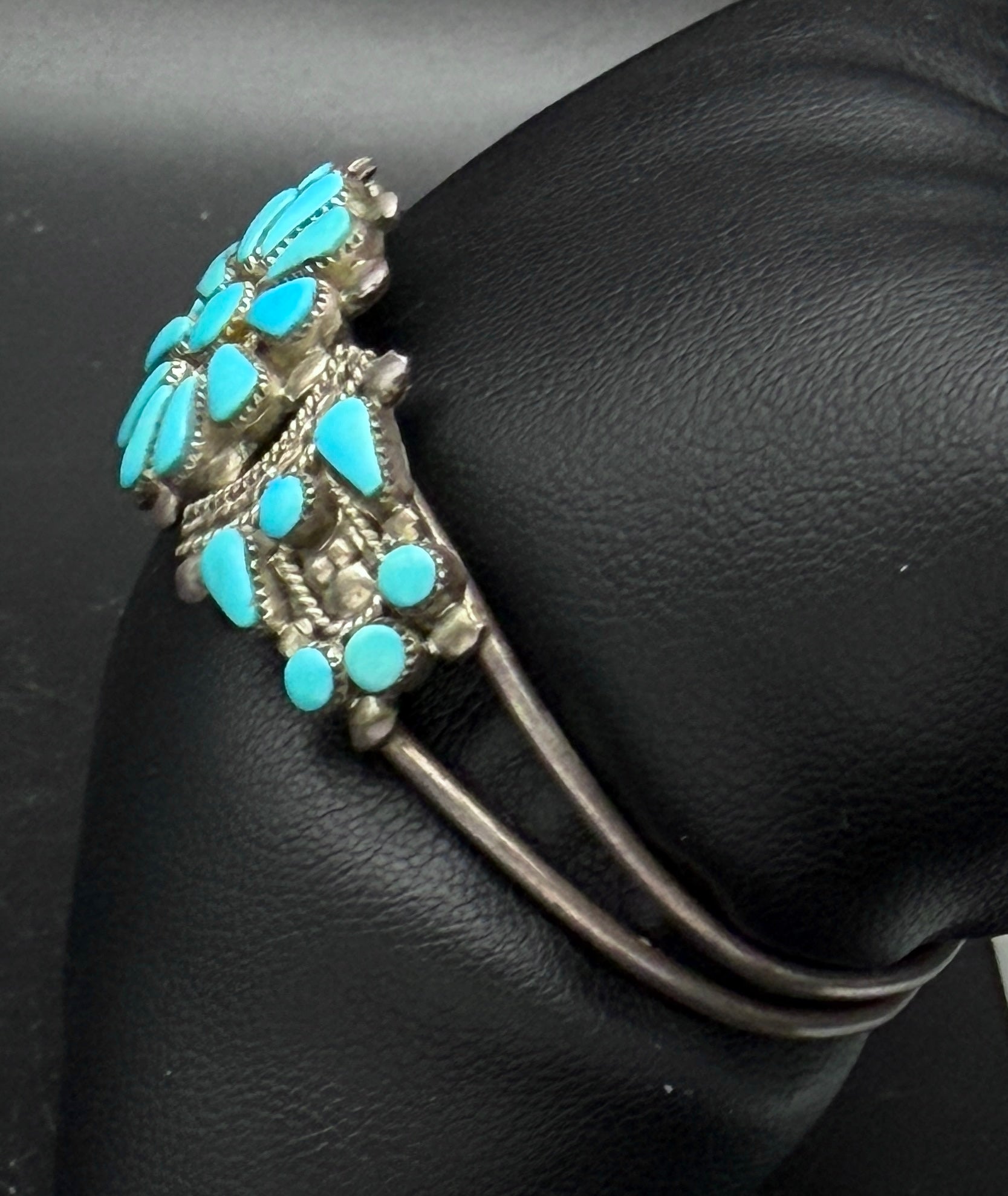 Vintage Handmade Zuni Floral Petit Point Turquoise Sterling Silver Cuff Bracelet