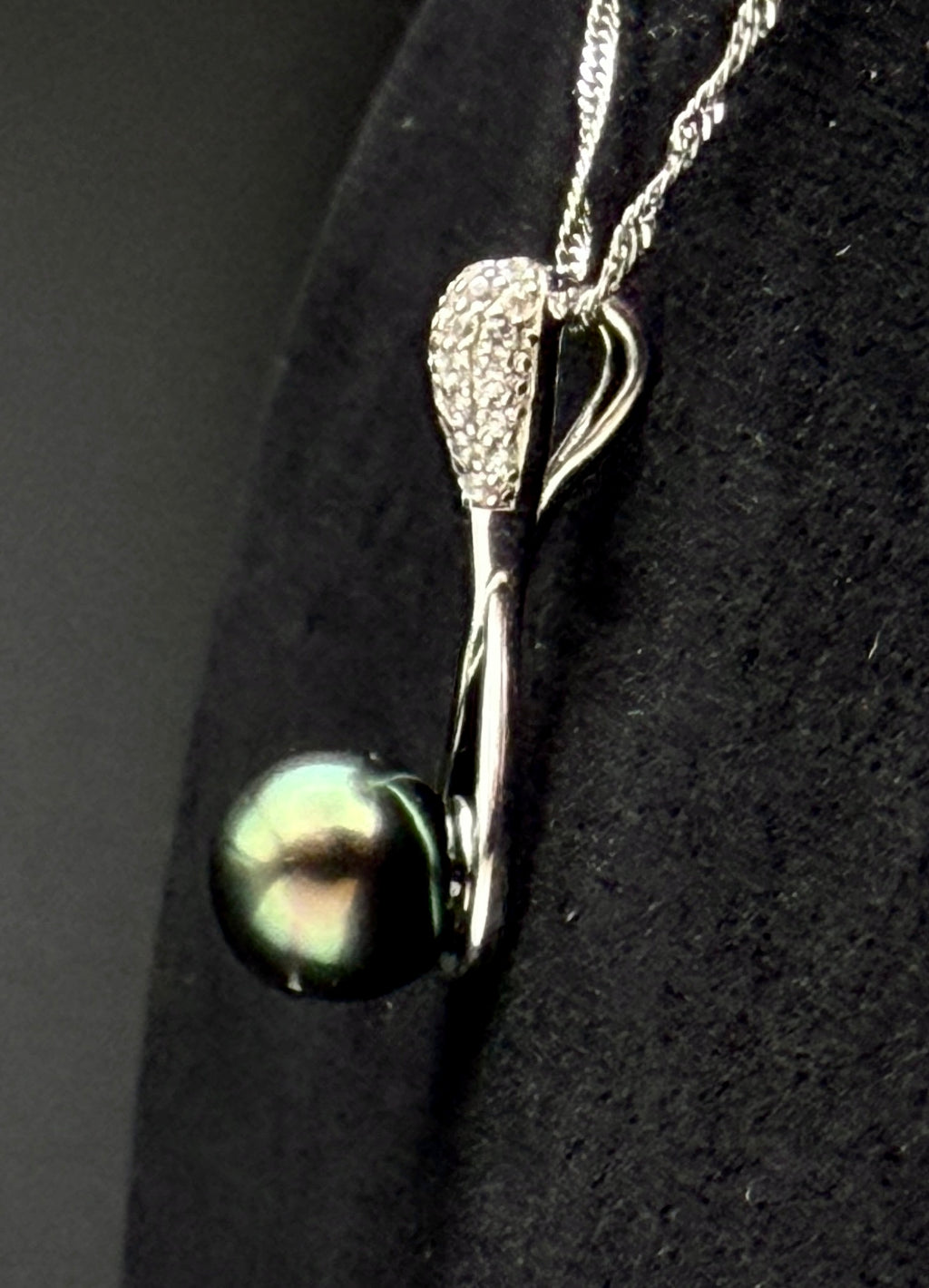 Vintage Tahitian Pearl and Zircon Pendant Sterling Silver Chain Necklace