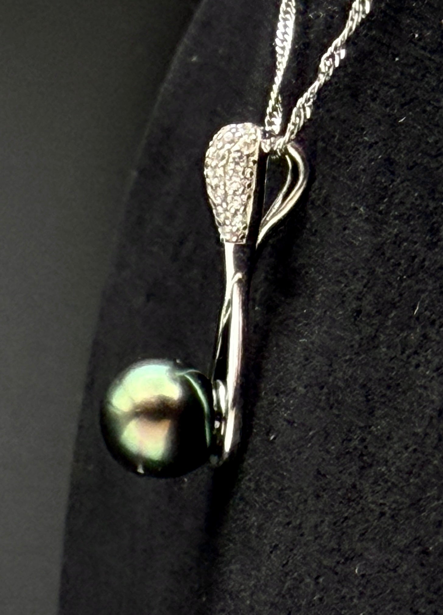 Vintage Tahitian Pearl and Zircon Pendant Sterling Silver Chain Necklace