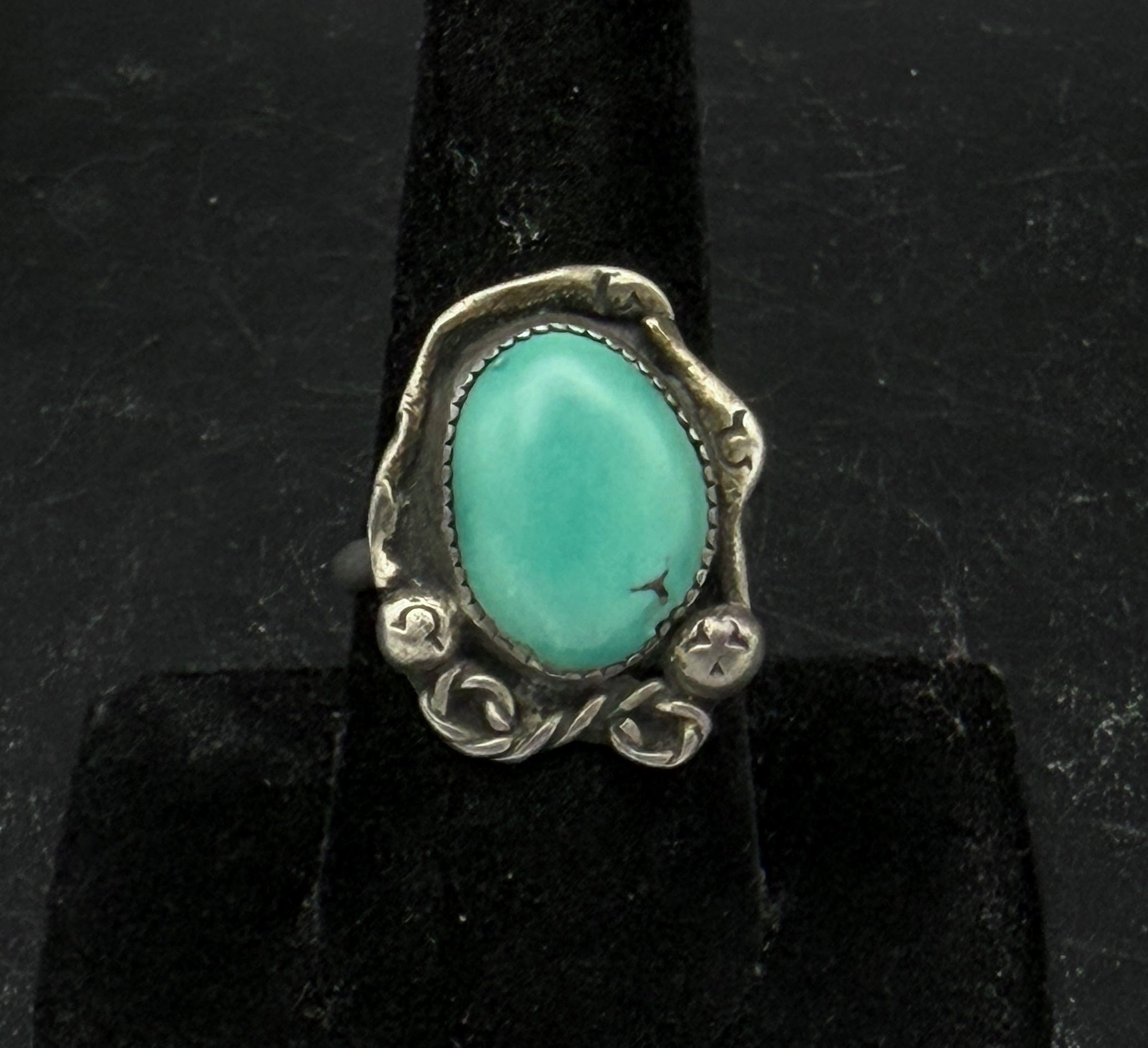 Vintage Handmade Green Turquoise Sterling Silver Abstract Ring - Size 8.5